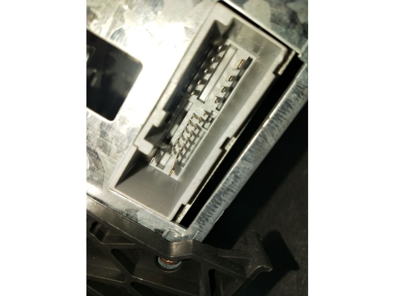 Recambio de sistema audio / radio cd para ford fiesta v (jh_, jd_) 1.4 16v referencia OEM IAM 10R020451 M094719 2002