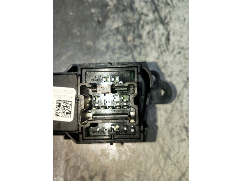 Recambio de mando multifuncion para dacia spring ev (b6m1) referencia OEM IAM 8AQ3252907063P 26082100392 