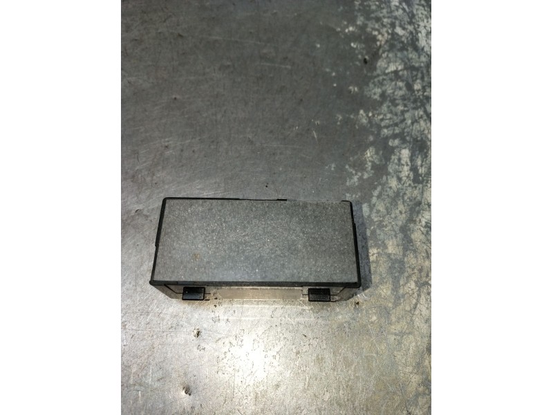 Recambio de mando multifuncion para dacia spring ev (b6m1) referencia OEM IAM 253B05557R 51986516 202137219235