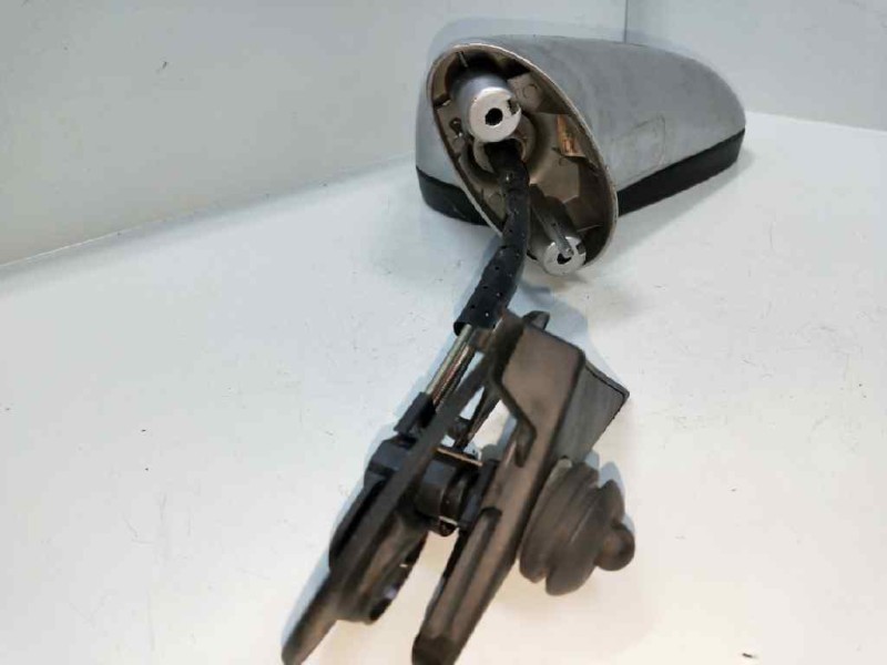 Recambio de retrovisor izquierdo para mitsubishi carisma berlina 4 (da0) 1.9 turbodiesel referencia OEM IAM   MANUAL