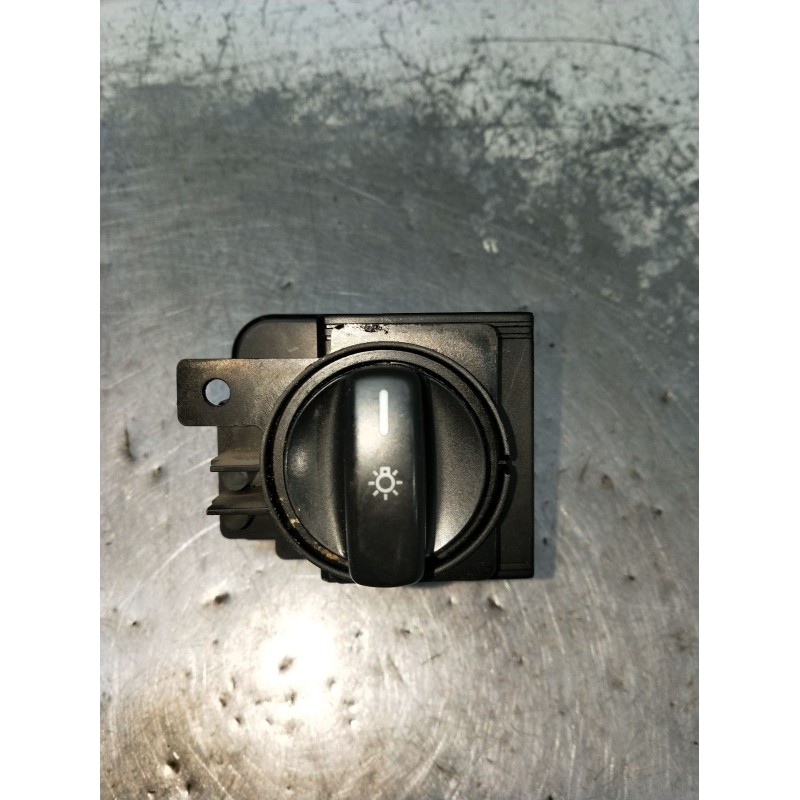 Recambio de mando luces para mercedes-benz clase a (w169) a 180 cdi (169.007, 169.307) referencia OEM IAM 1695452804 0686703 322