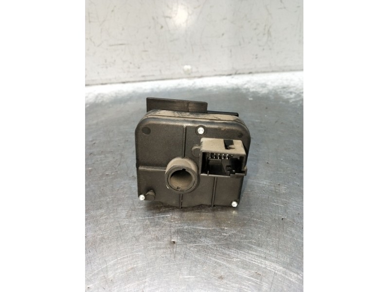 Recambio de mando luces para mercedes-benz clase a (w169) a 180 cdi (169.007, 169.307) referencia OEM IAM 1695452804 0686703 322