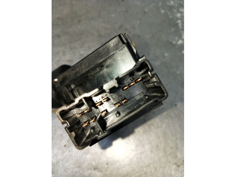 Recambio de mando luces para dacia spring ev (b6m1) referencia OEM IAM 120045871  