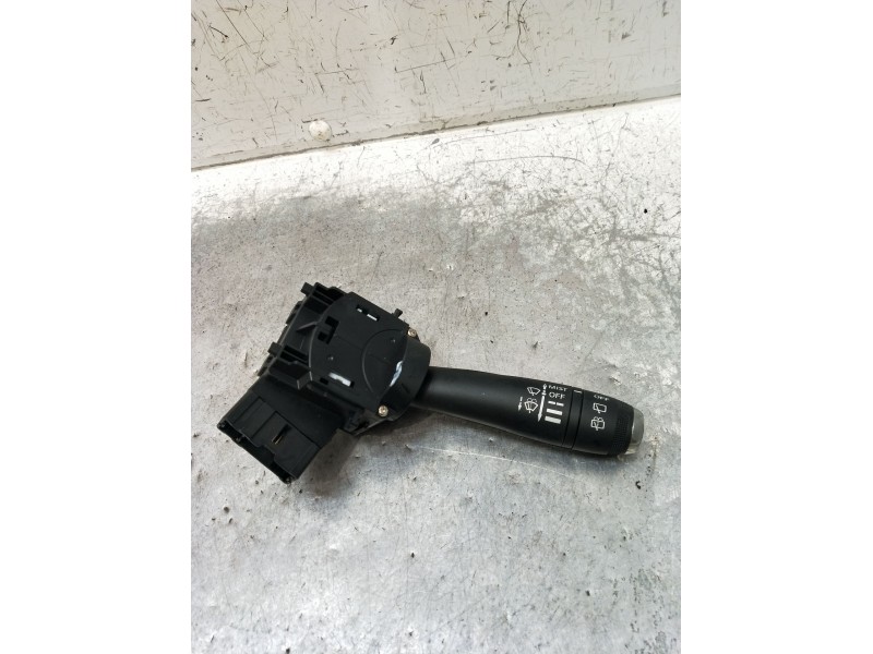 Recambio de mando limpia para dacia spring ev (b6m1) referencia OEM IAM 120045869  
