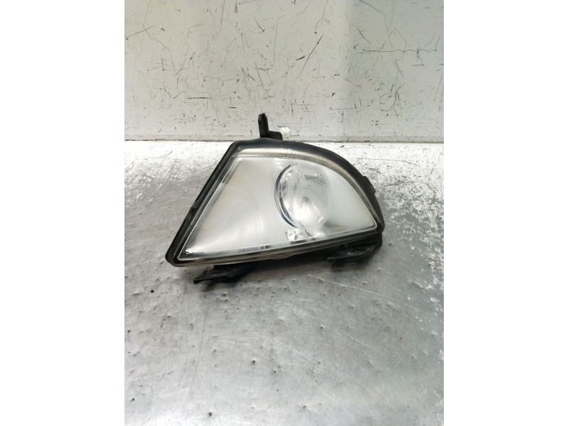 Recambio de faro antiniebla derecho para ford fiesta v (jh_, jd_) 1.4 16v referencia OEM IAM 2S6115K201A 2002 3P
