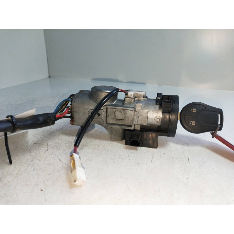 Recambio de conmutador de arranque para nissan np300 pick-up (lcd22) 2.5 16v turbodiesel cat referencia OEM IAM   