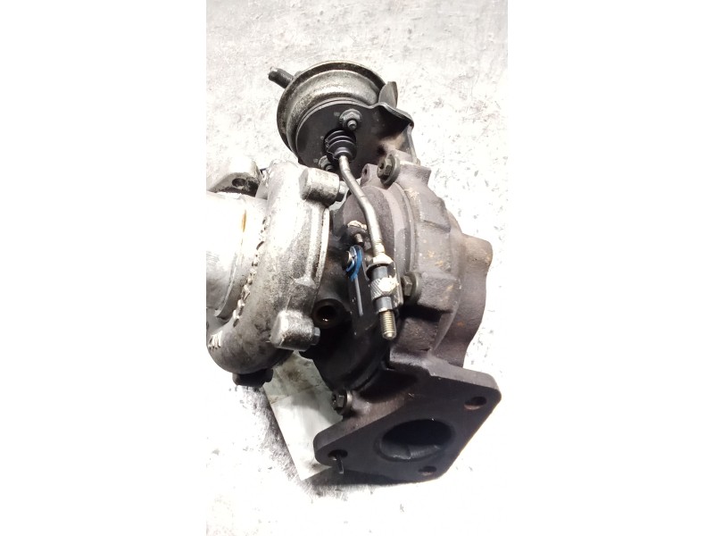 Recambio de turbocompresor para opel astra j lim. cosmo referencia OEM IAM 8980536744  
