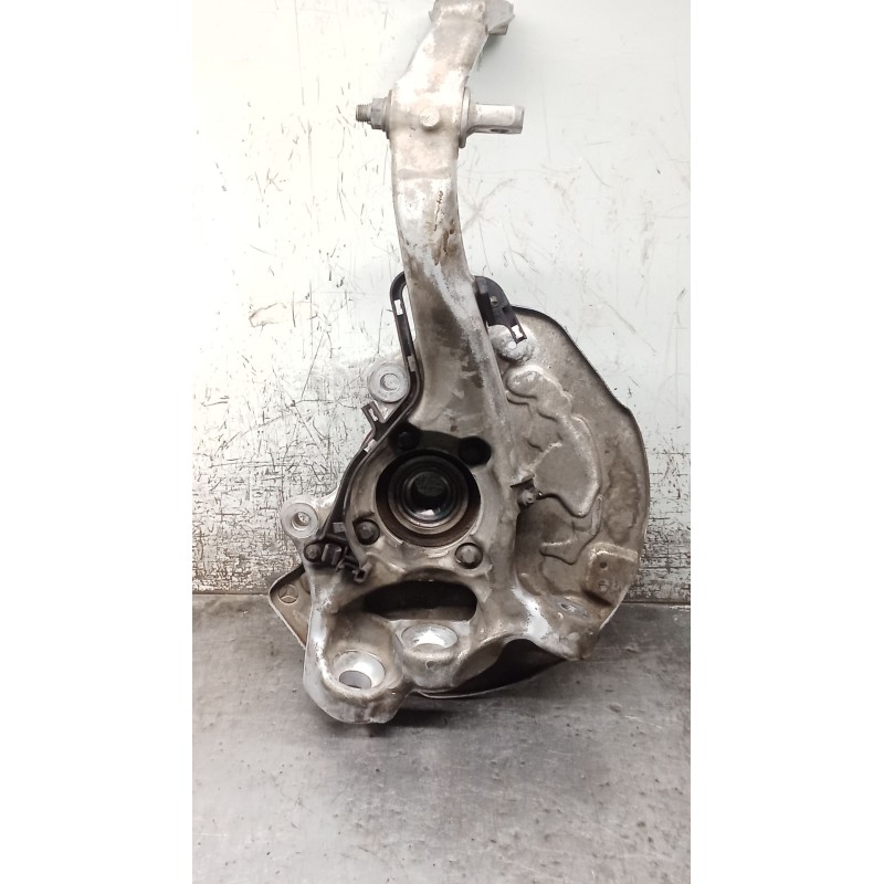 Recambio de mangueta delantera izquierda para mercedes-benz clase c (w205) c 400 4-matic (205.066) referencia OEM IAM   14