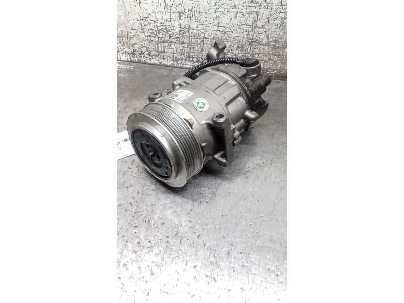 Recambio de compresor aire acondicionado para renault megane iii hatchback (bz0/1_, b3_) 1.9 dci (bz0n, bz0j) referencia OEM IAM