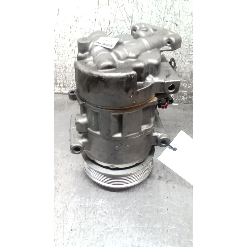 Recambio de compresor aire acondicionado para renault megane iii hatchback (bz0/1_, b3_) 1.9 dci (bz0n, bz0j) referencia OEM IAM