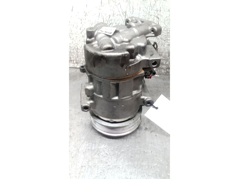 Recambio de compresor aire acondicionado para renault megane iii hatchback (bz0/1_, b3_) 1.9 dci (bz0n, bz0j) referencia OEM IAM