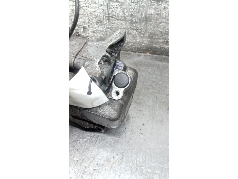 Recambio de compresor aire acondicionado para mazda 3 lim. (bl) luxury referencia OEM IAM H12A1AQ4HE  