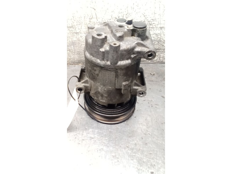 Recambio de compresor aire acondicionado para renault megane ii (bm0/1_, cm0/1_) 1.5 dci (bm1e, cm1e) referencia OEM IAM 8200600