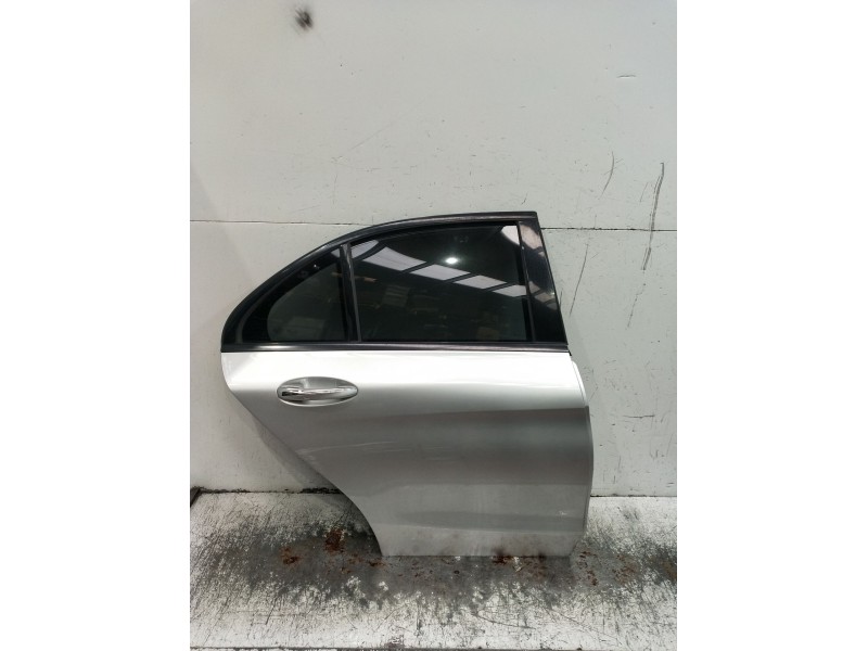 Recambio de puerta trasera derecha para mercedes-benz clase c (w205) c 400 4-matic (205.066) referencia OEM IAM  4P 