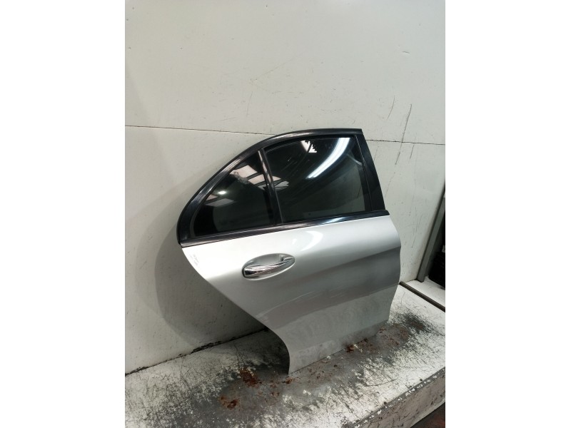 Recambio de puerta trasera derecha para mercedes-benz clase c (w205) c 400 4-matic (205.066) referencia OEM IAM  4P 