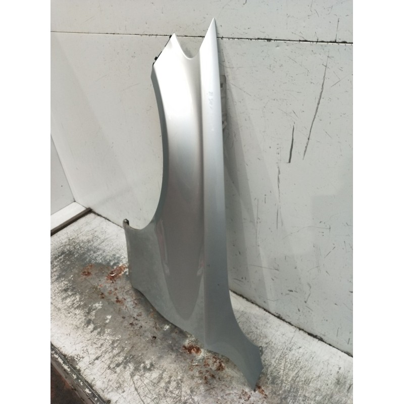 Recambio de aleta delantera izquierda para mercedes-benz clase c (w205) c 400 4-matic (205.066) referencia OEM IAM   