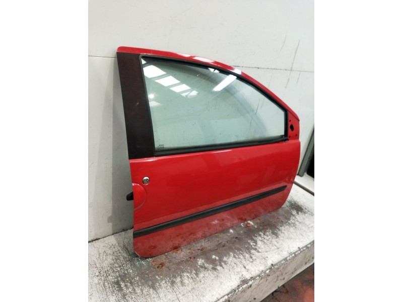 Recambio de puerta delantera derecha para renault twingo authentique referencia OEM IAM  3P 
