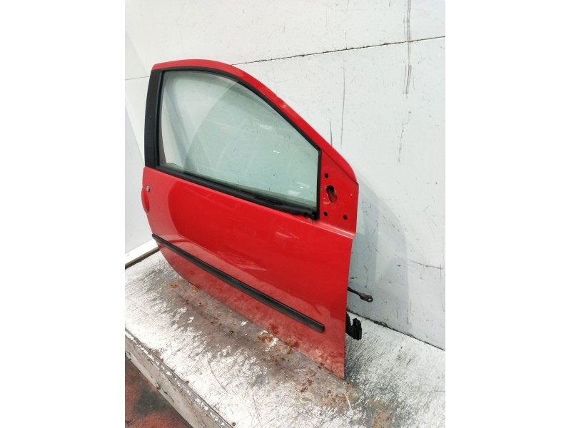 Recambio de puerta delantera derecha para renault twingo authentique referencia OEM IAM  3P 