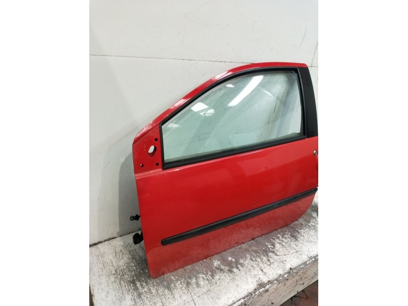 Recambio de puerta delantera izquierda para renault twingo authentique referencia OEM IAM  3P 