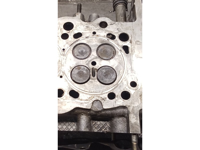 Recambio de culata para mazda 3 lim. (bl) luxury referencia OEM IAM R2AA R2 