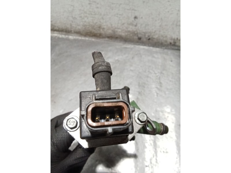 Recambio de rampa inyectora para jaguar s-type 3.0 v6 executive referencia OEM IAM 4ABEAA010904  