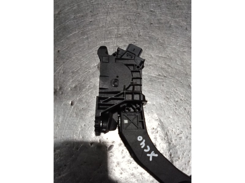 Recambio de potenciometro pedal para volvo xc40 (536) d4 awd referencia OEM IAM 8888768646 6PV31240701 
