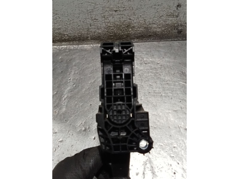 Recambio de potenciometro pedal para volvo xc40 (536) d4 awd referencia OEM IAM 8888768646 6PV31240701 