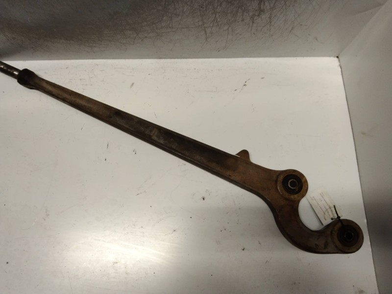 Recambio de brazo suspension inferior delantero derecho para land rover discovery (lt) referencia OEM IAM   