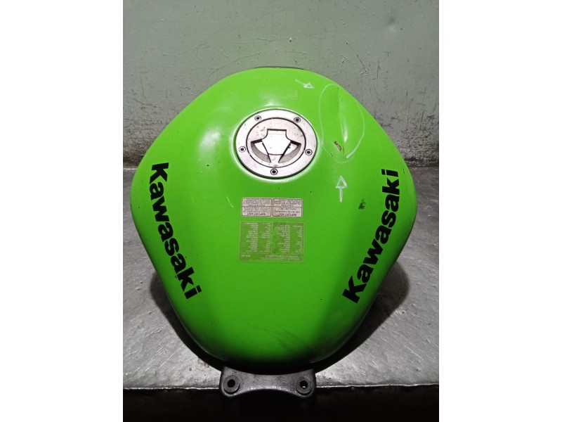 Recambio de deposito combustible para kawasaki ninja zx-6 r/rr ninja zx-6r  (2007--) referencia OEM IAM   VER FOTOS