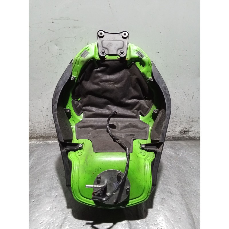 Recambio de deposito combustible para kawasaki ninja zx-6 r/rr ninja zx-6r  (2007--) referencia OEM IAM   VER FOTOS