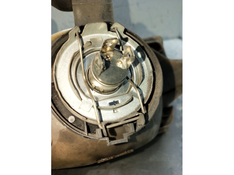 Recambio de faro derecho para peugeot 205 ii (20a/c) 1.7 diesel referencia OEM IAM   