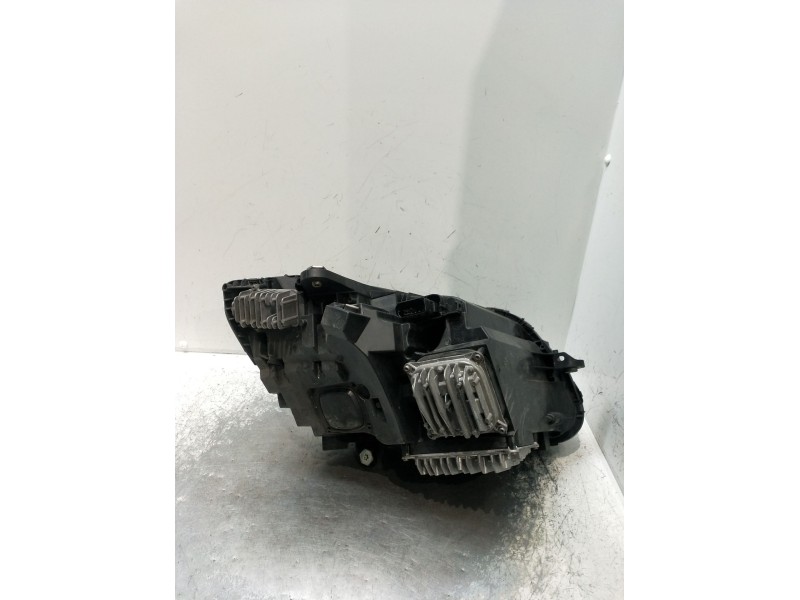 Recambio de faro izquierdo para mercedes-benz clase c (w205) c 400 4-matic (205.066) referencia OEM IAM A2059067902 130702418602