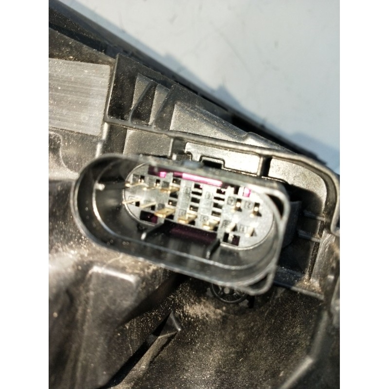 Recambio de faro izquierdo para mercedes-benz clase c (w205) c 400 4-matic (205.066) referencia OEM IAM A2059067902 130702418602