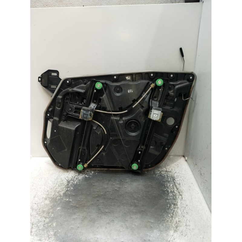 Recambio de elevalunas delantero izquierdo para mercedes-benz clase c (w205) c 400 4-matic (205.066) referencia OEM IAM A2050047