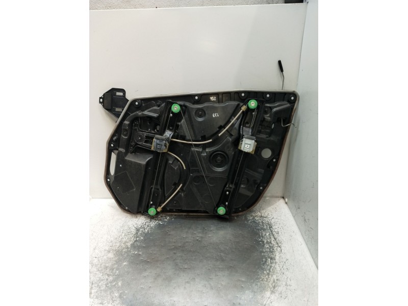 Recambio de elevalunas delantero izquierdo para mercedes-benz clase c (w205) c 400 4-matic (205.066) referencia OEM IAM A2050047