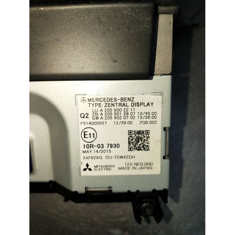 Recambio de pantalla multifuncion para mercedes-benz clase c (w205) c 400 4-matic (205.066) referencia OEM IAM A2059002211 A2059