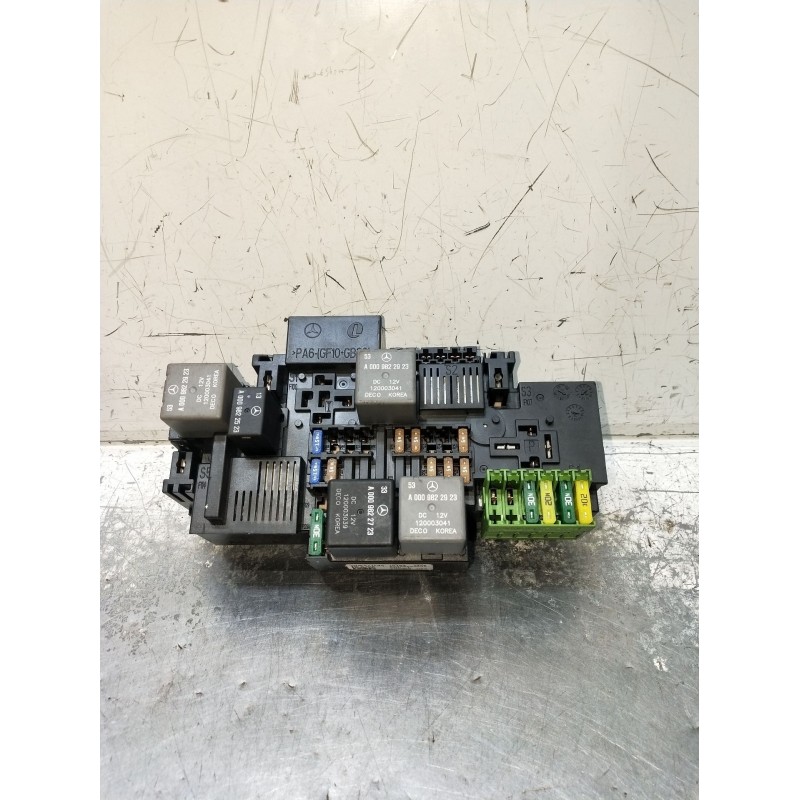 Recambio de caja reles / fusibles para mercedes-benz clase c (w205) c 400 4-matic (205.066) referencia OEM IAM A2229063202 ZGS00