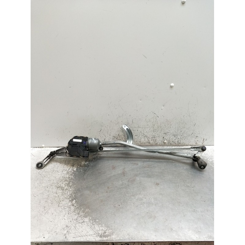 Recambio de motor limpia delantero para mercedes-benz clase c (w205) c 400 4-matic (205.066) referencia OEM IAM 3397021688 A2058