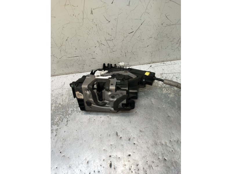 Recambio de motor cierre centralizado trasero izquierdo para mercedes-benz clase c (w205) c 400 4-matic (205.066) referencia OEM