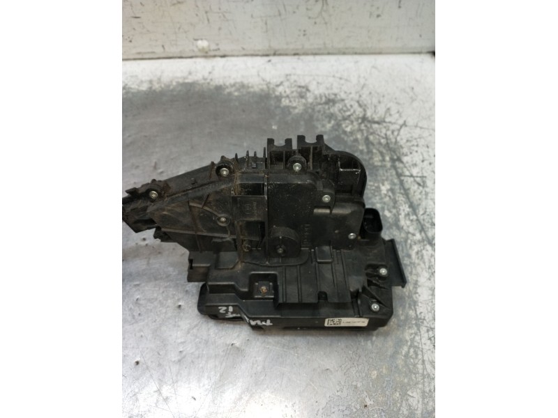 Recambio de motor cierre centralizado trasero izquierdo para mercedes-benz clase c (w205) c 400 4-matic (205.066) referencia OEM