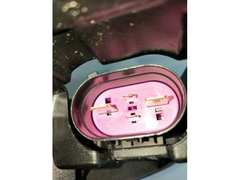 Recambio de electroventilador para mercedes-benz clase c (w205) c 400 4-matic (205.066) referencia OEM IAM A0999061000  01307084