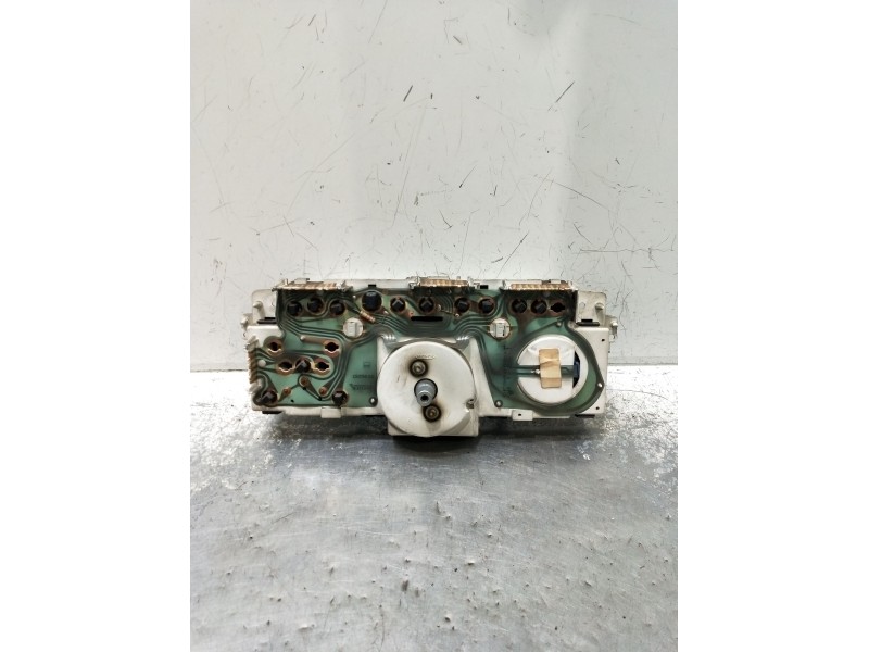 Recambio de cuadro instrumentos para peugeot 205 ii (20a/c) 1.7 diesel referencia OEM IAM 8595267  