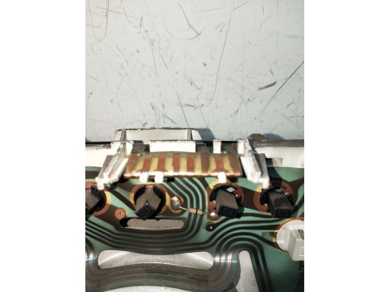 Recambio de cuadro instrumentos para peugeot 205 ii (20a/c) 1.7 diesel referencia OEM IAM 8595267  