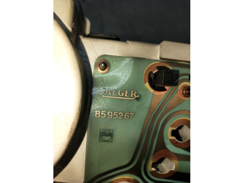 Recambio de cuadro instrumentos para peugeot 205 ii (20a/c) 1.7 diesel referencia OEM IAM 8595267  