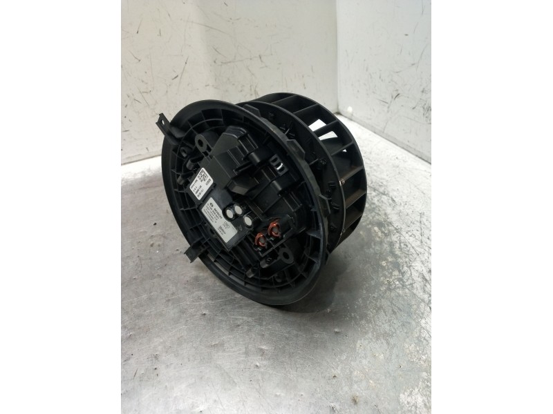 Recambio de motor calefaccion para mercedes-benz clase c (w205) c 400 4-matic (205.066) referencia OEM IAM 0130309001 F011500093