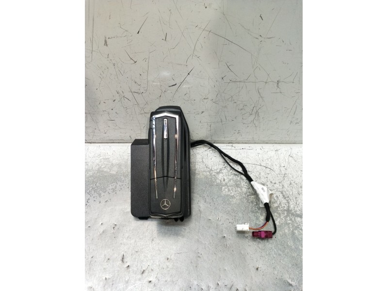 Recambio de mando multifuncion para mercedes-benz clase c (w205) c 400 4-matic (205.066) referencia OEM IAM A2058230011  