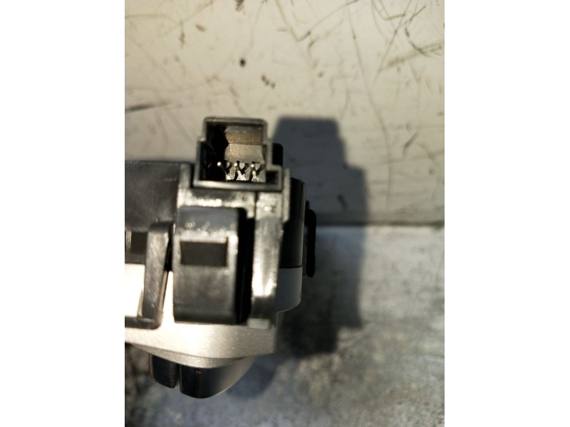 Recambio de mando multifuncion para mercedes-benz clase c (w205) c 400 4-matic (205.066) referencia OEM IAM A2059056651 12772373