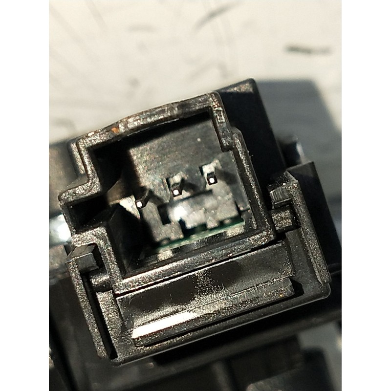 Recambio de mando multifuncion para mercedes-benz clase c (w205) c 400 4-matic (205.066) referencia OEM IAM A2139057602 HW132000