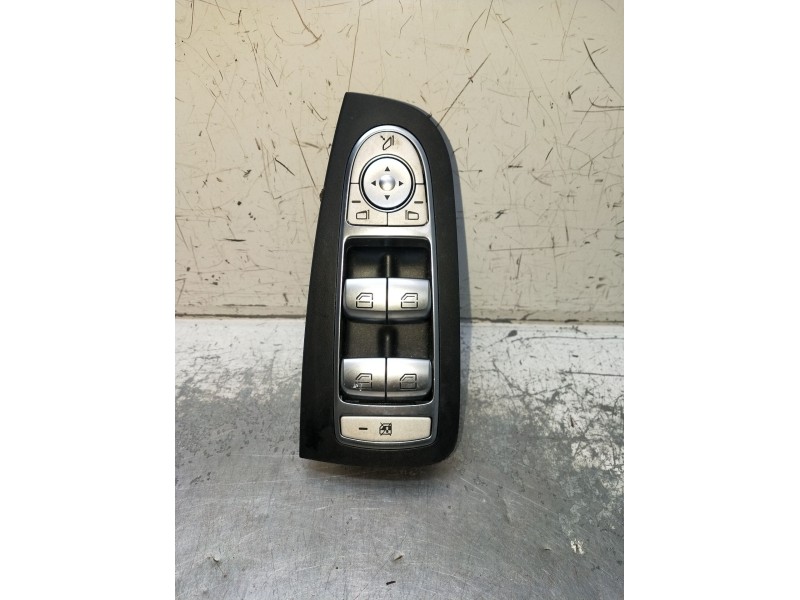 Recambio de mando elevalunas delantero izquierdo para mercedes-benz clase c (w205) c 400 4-matic (205.066) referencia OEM IAM A2
