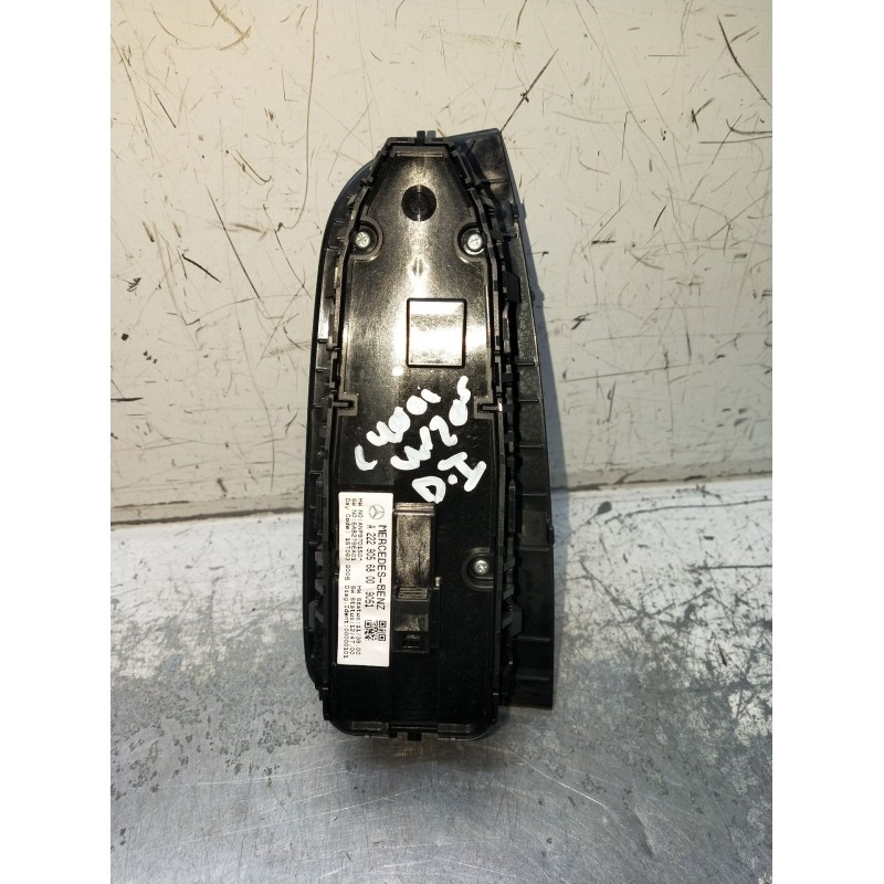 Recambio de mando elevalunas delantero izquierdo para mercedes-benz clase c (w205) c 400 4-matic (205.066) referencia OEM IAM A2